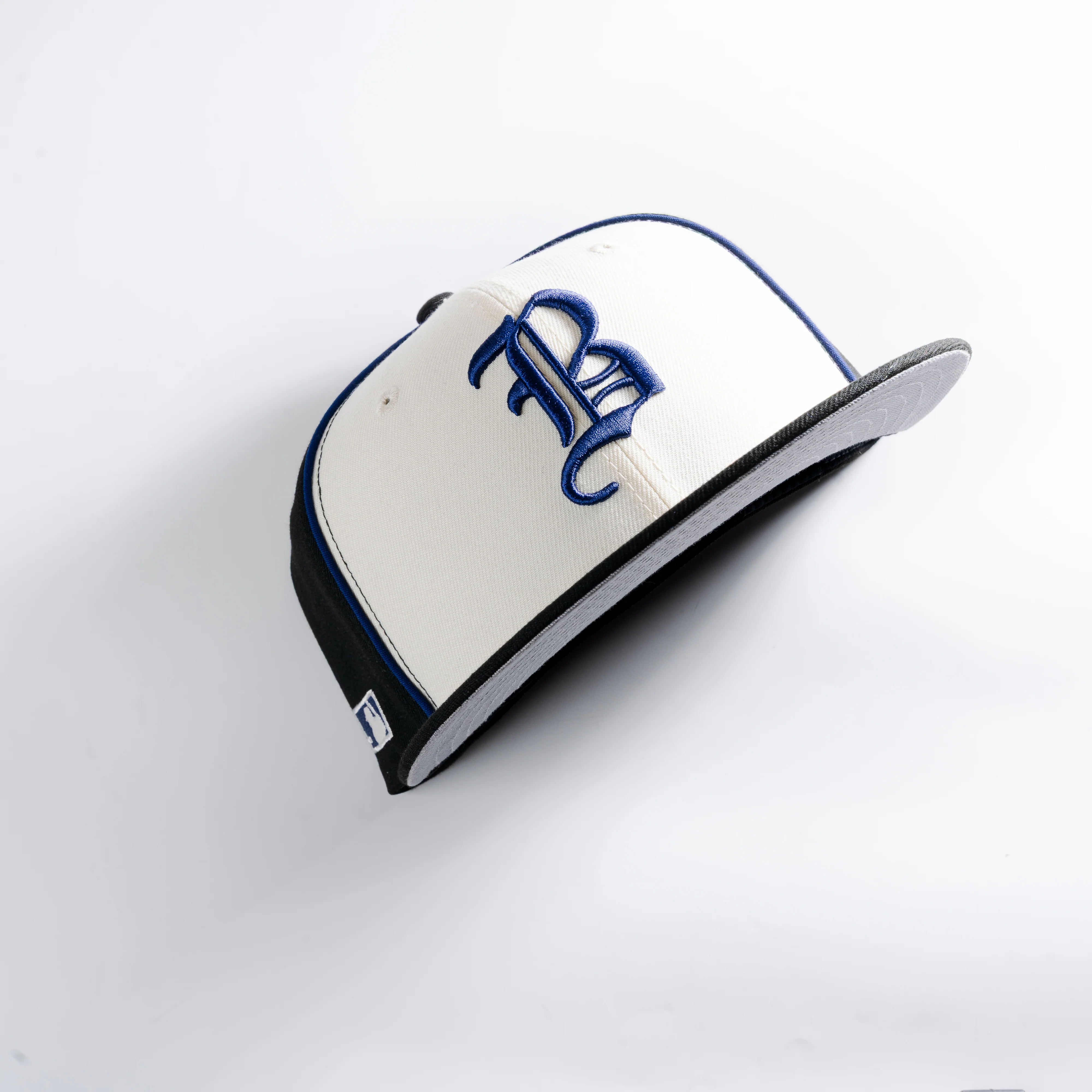 BOSTON BEES OLD ENGLISH 59FIFTY FITTED HAT