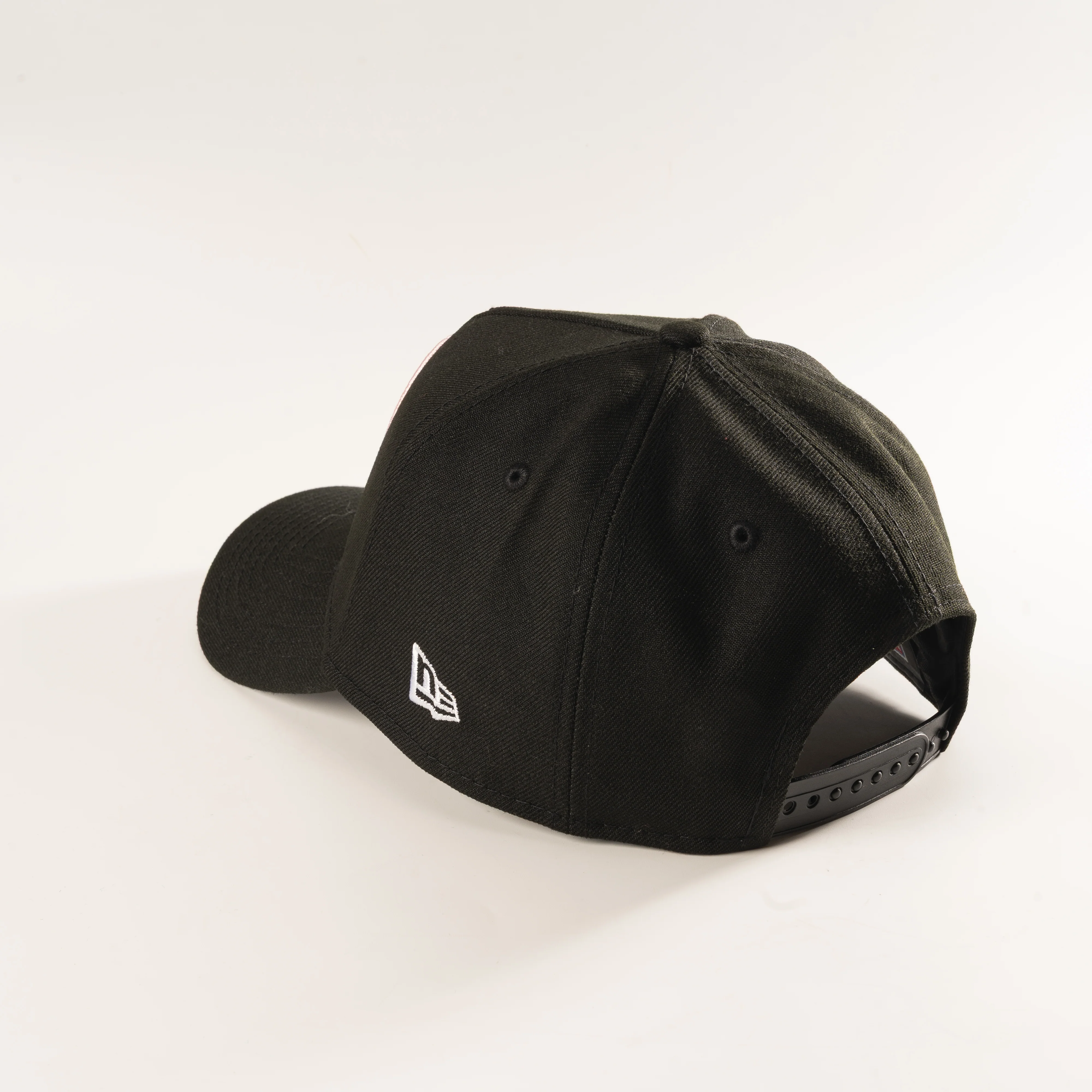 INTER MIAMI 9FORTY A-FRAME SNAPBACK HAT - Image 2