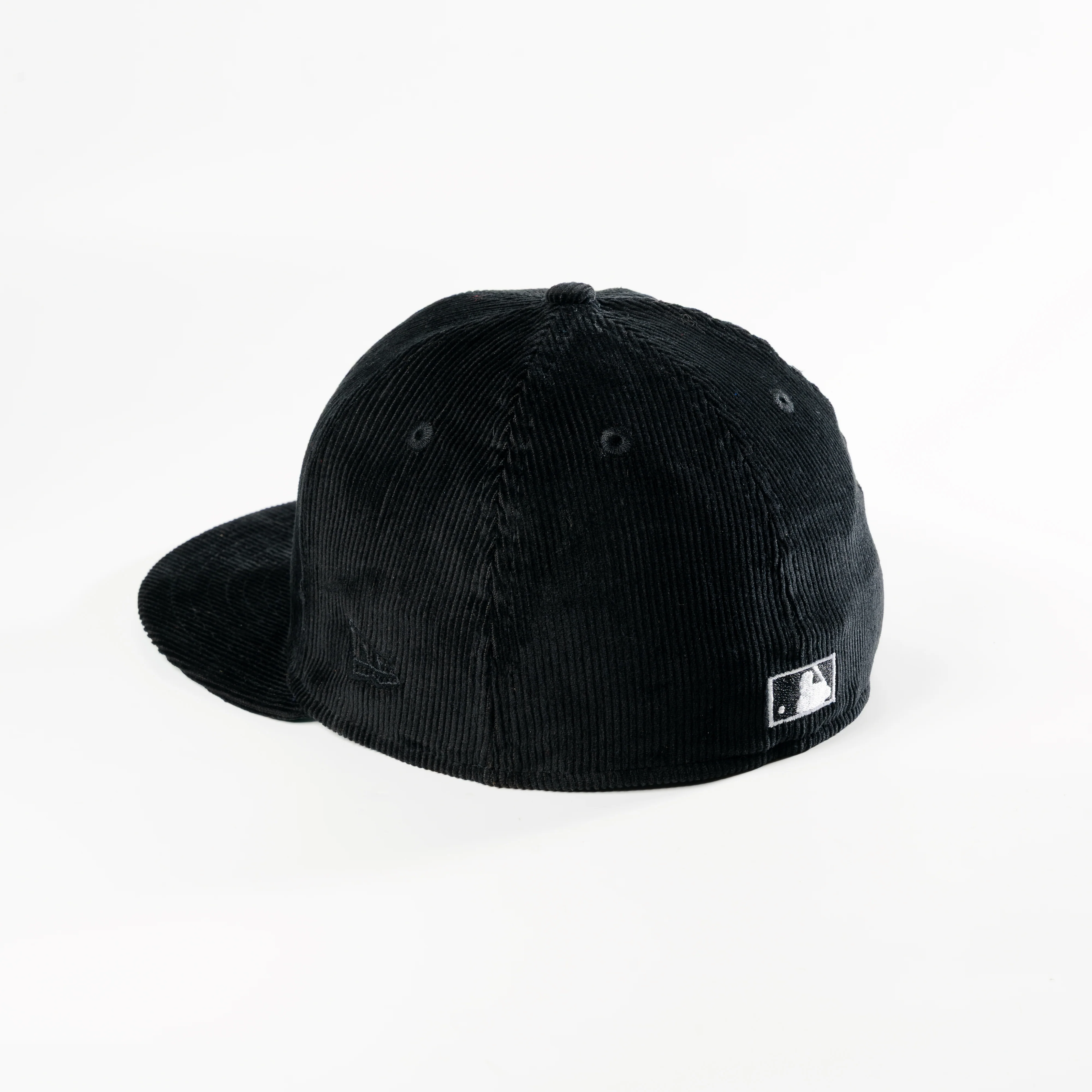 MONTREAL EXPOS CORDUROY FADE 59FIFTY FITTED HAT - Image 3