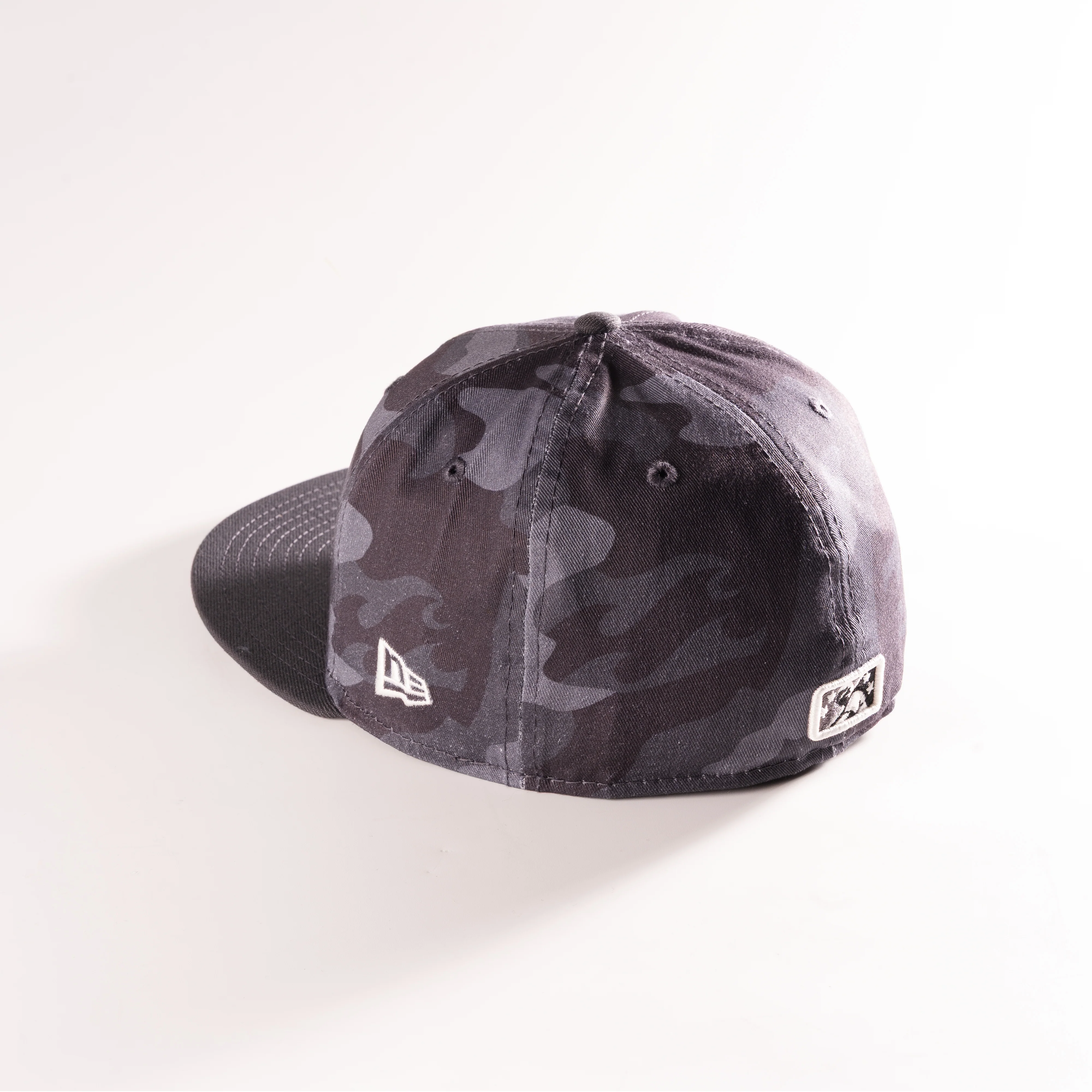 PULASKI BLUE JAYS CAMO VIZE 59FIFTY FITTED HAT - Image 3