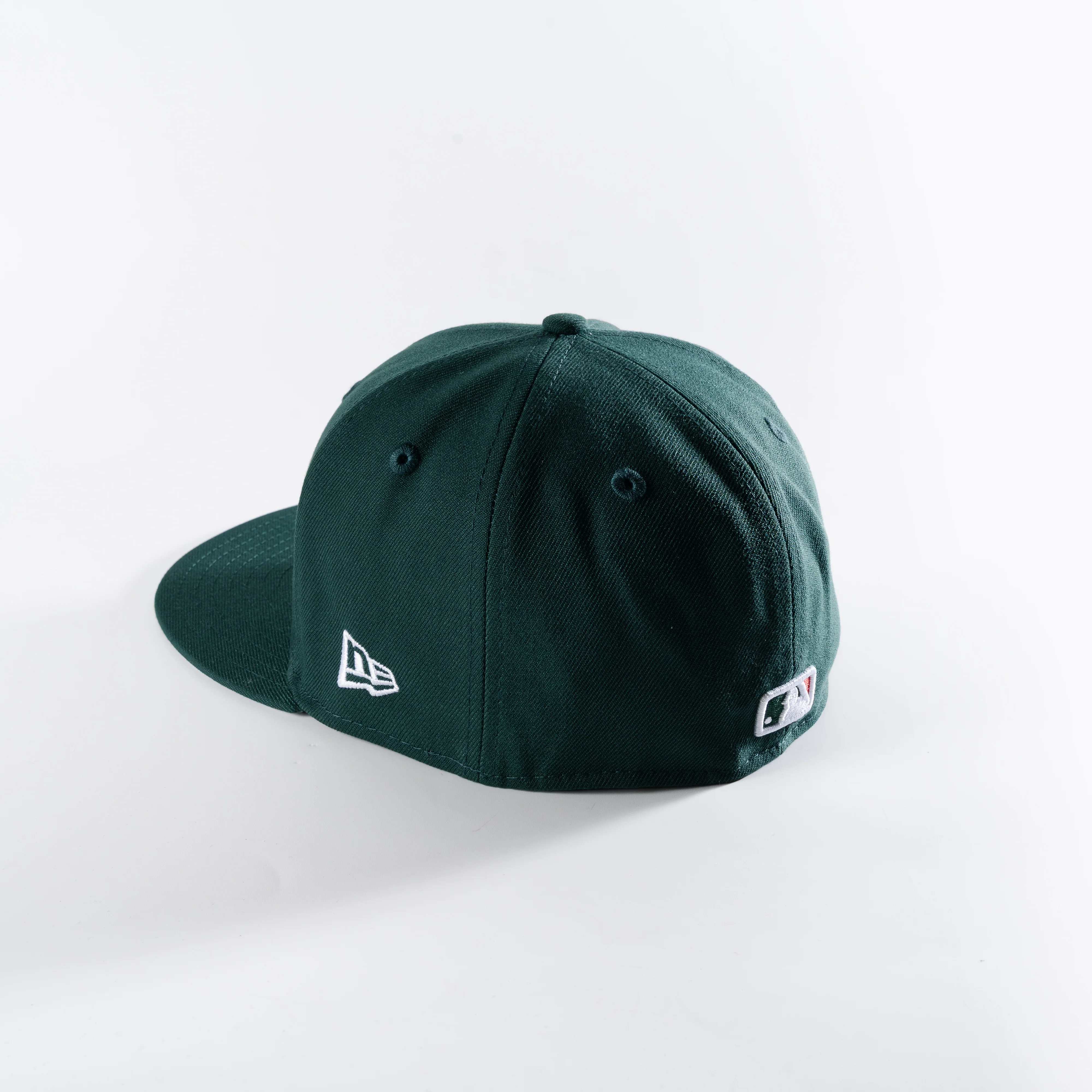 TORONTO BLUE JAYS 2025 AMERICAN LEAGUE CHAMPIONS DARK GREEN 59FIFTY FITTED HAT - Image 3