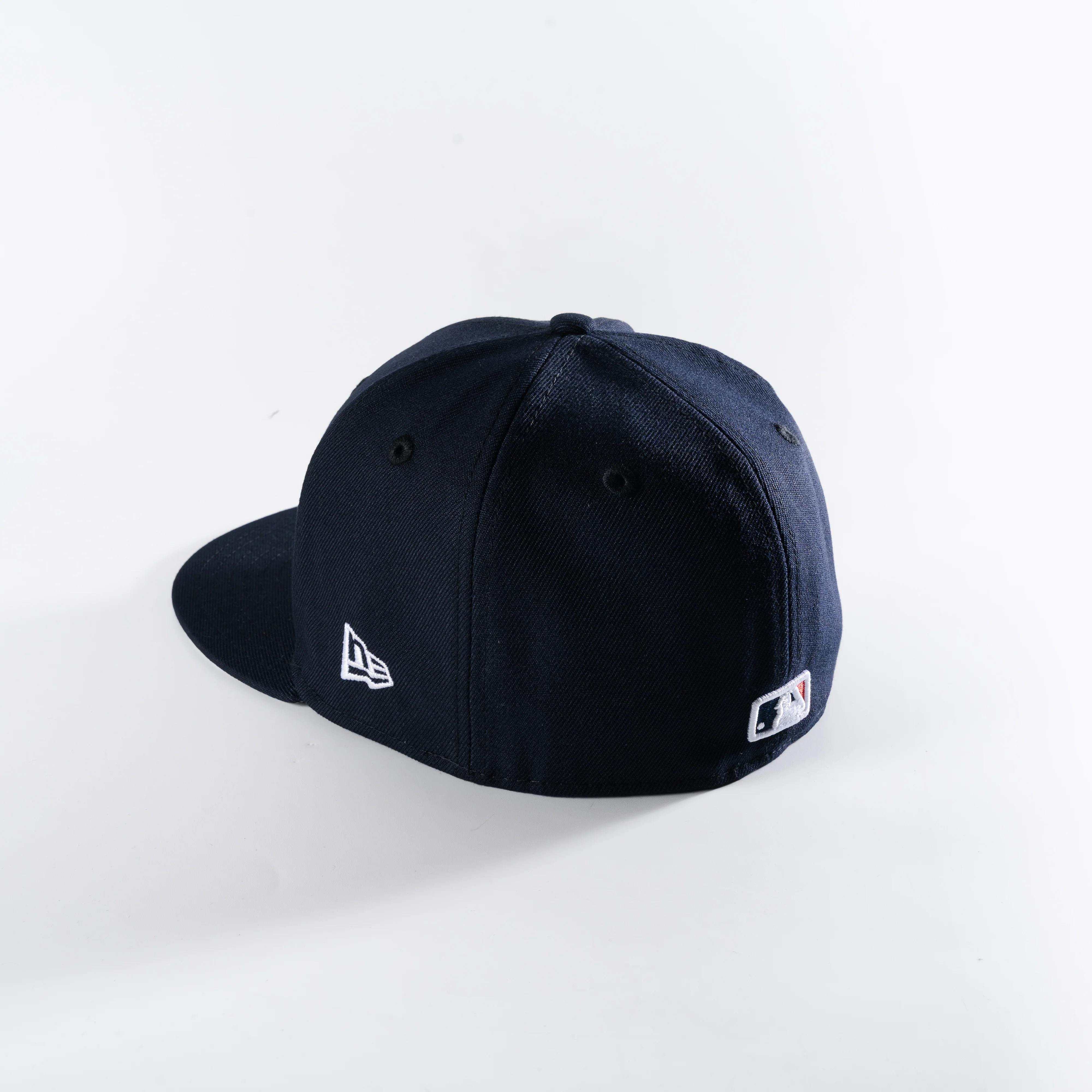 TORONTO BLUE JAYS 2025 AMERICAN LEAGUE CHAMPIONS NAVY 59FIFTY FITTED HAT - Image 3