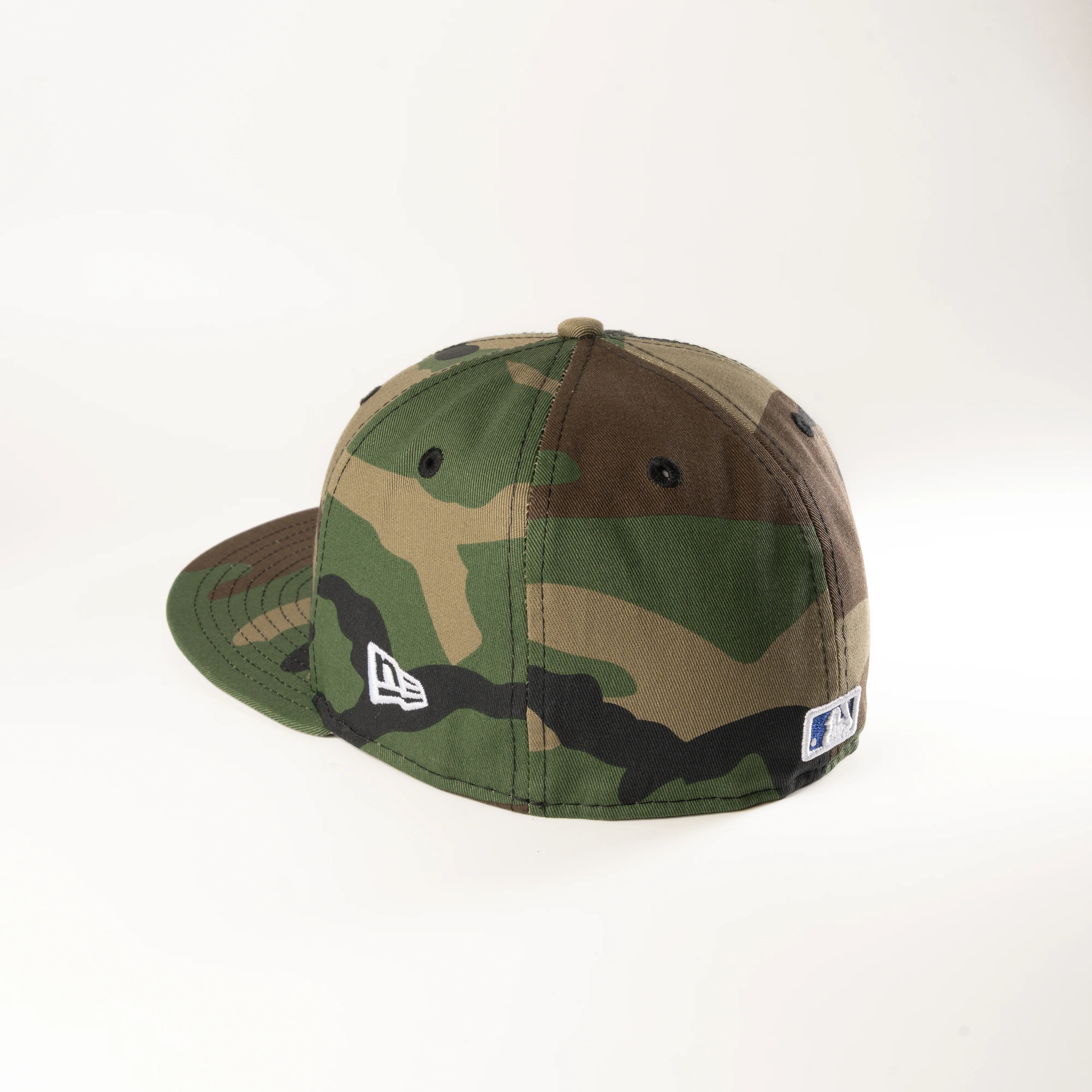 TORONTO BLUE JAYS 2025 WORLD SERIES CAMO 59FIFTY FITTED HAT - Image 3