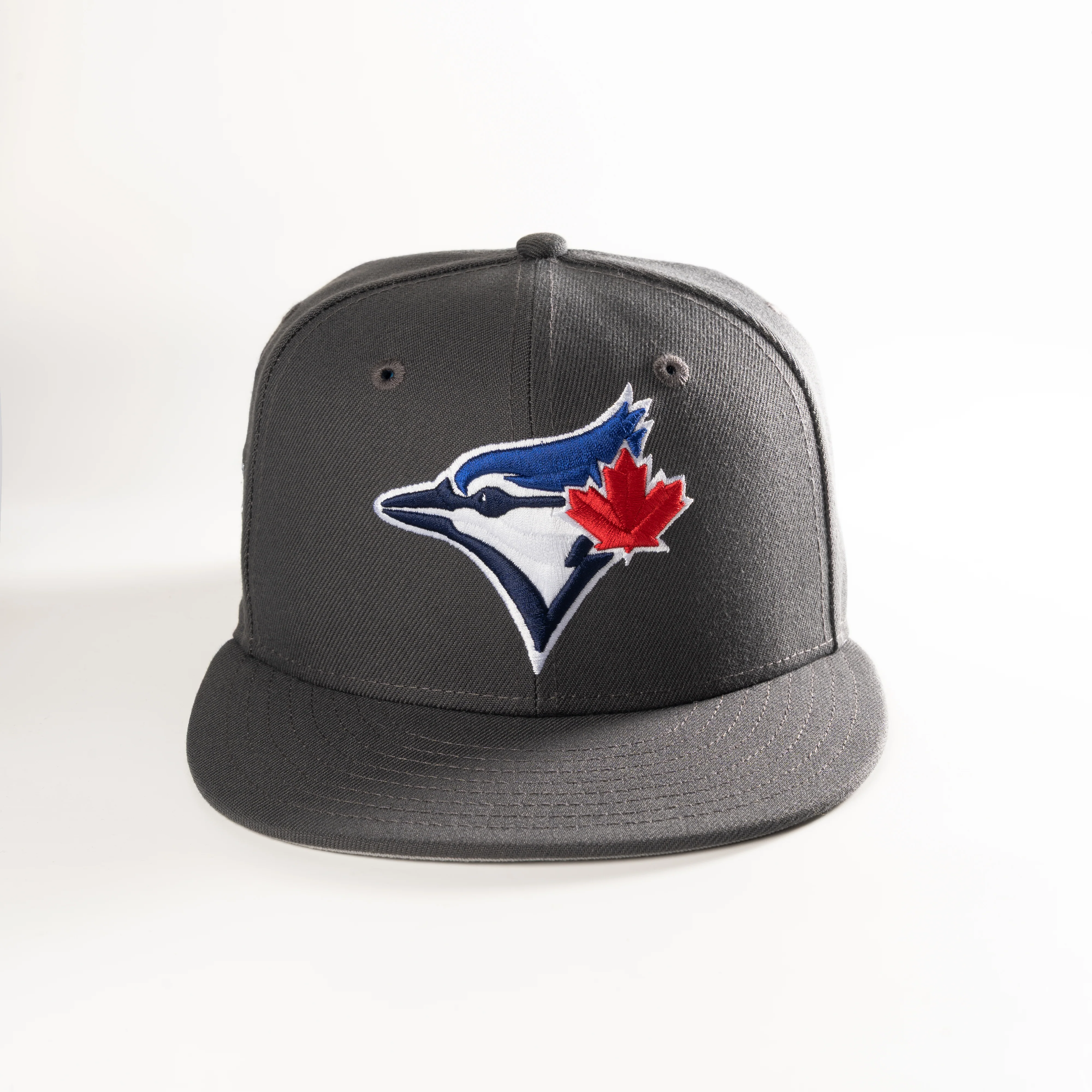 TORONTO BLUE JAYS 2025 WORLD SERIES GRAPHITE V2 59FIFTY FITTED HAT - Image 2