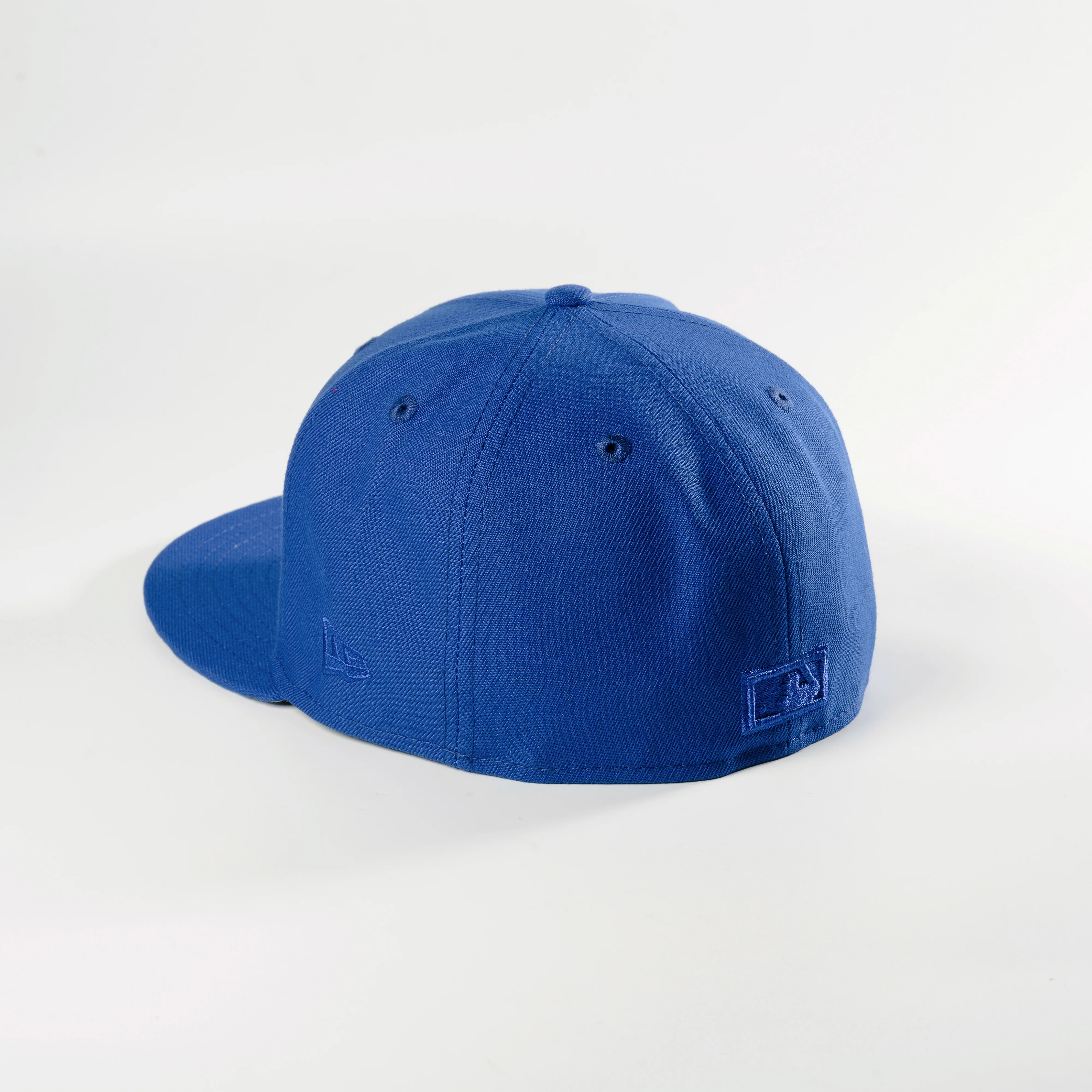 TORONTO BLUE JAYS 6IX GOLD CALMING BLUE 59FIFTY FITTED HAT - Image 3