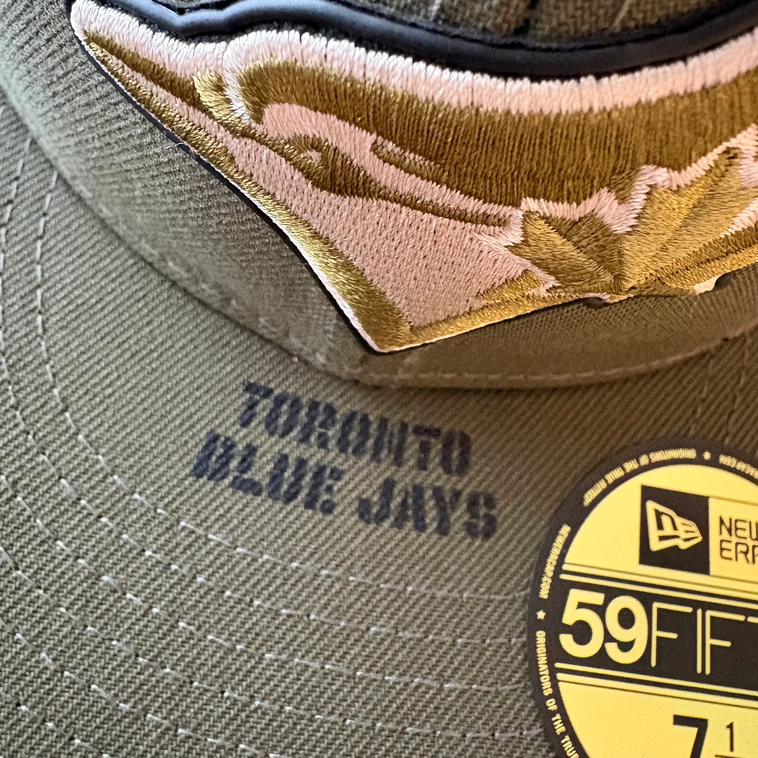 TORONTO BLUE JAYS ARMED FORCES 59FIFTY FITTED HAT - Image 5