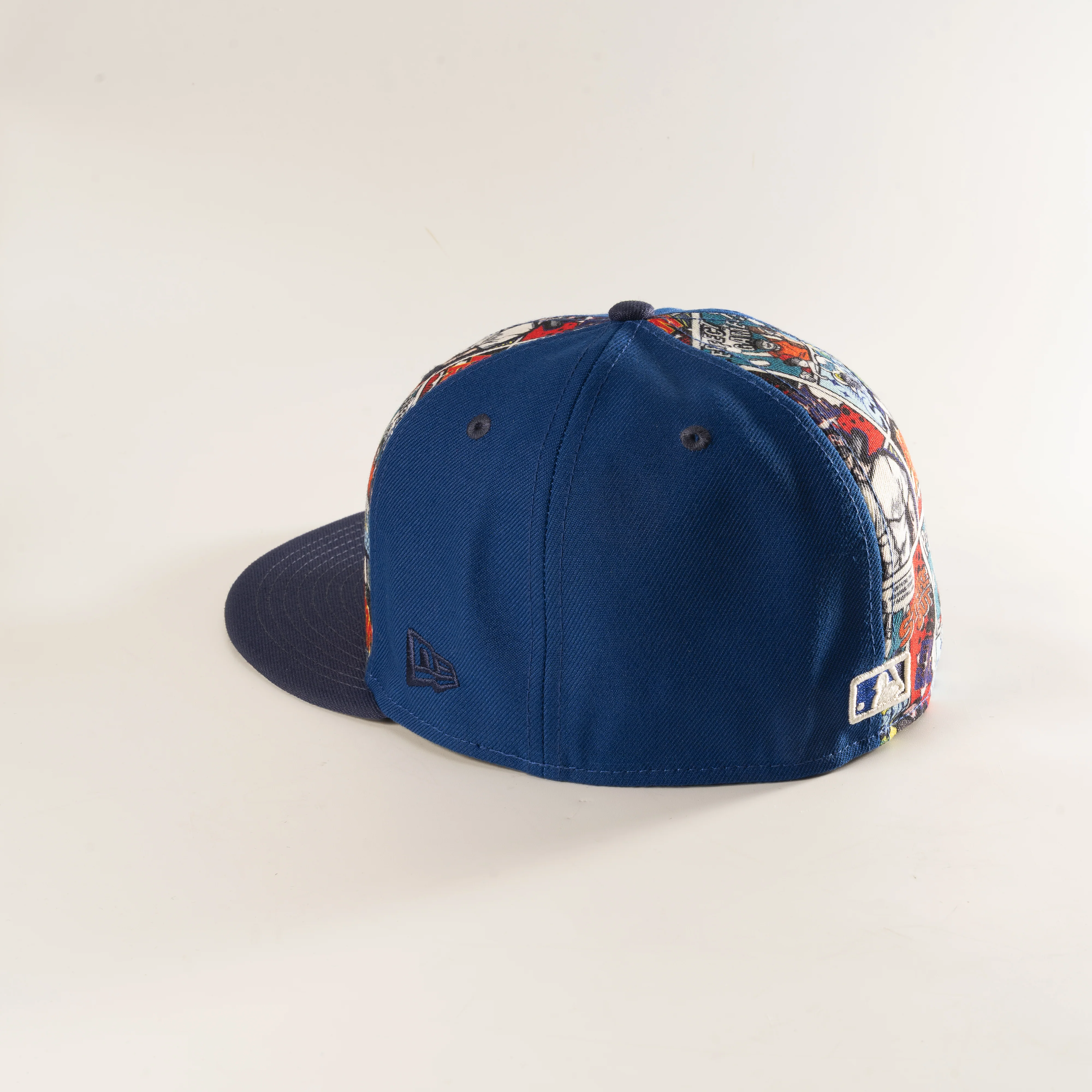 TORONTO BLUE JAYS COMIC STRIP 59FIFTY FITTED HAT - Image 3