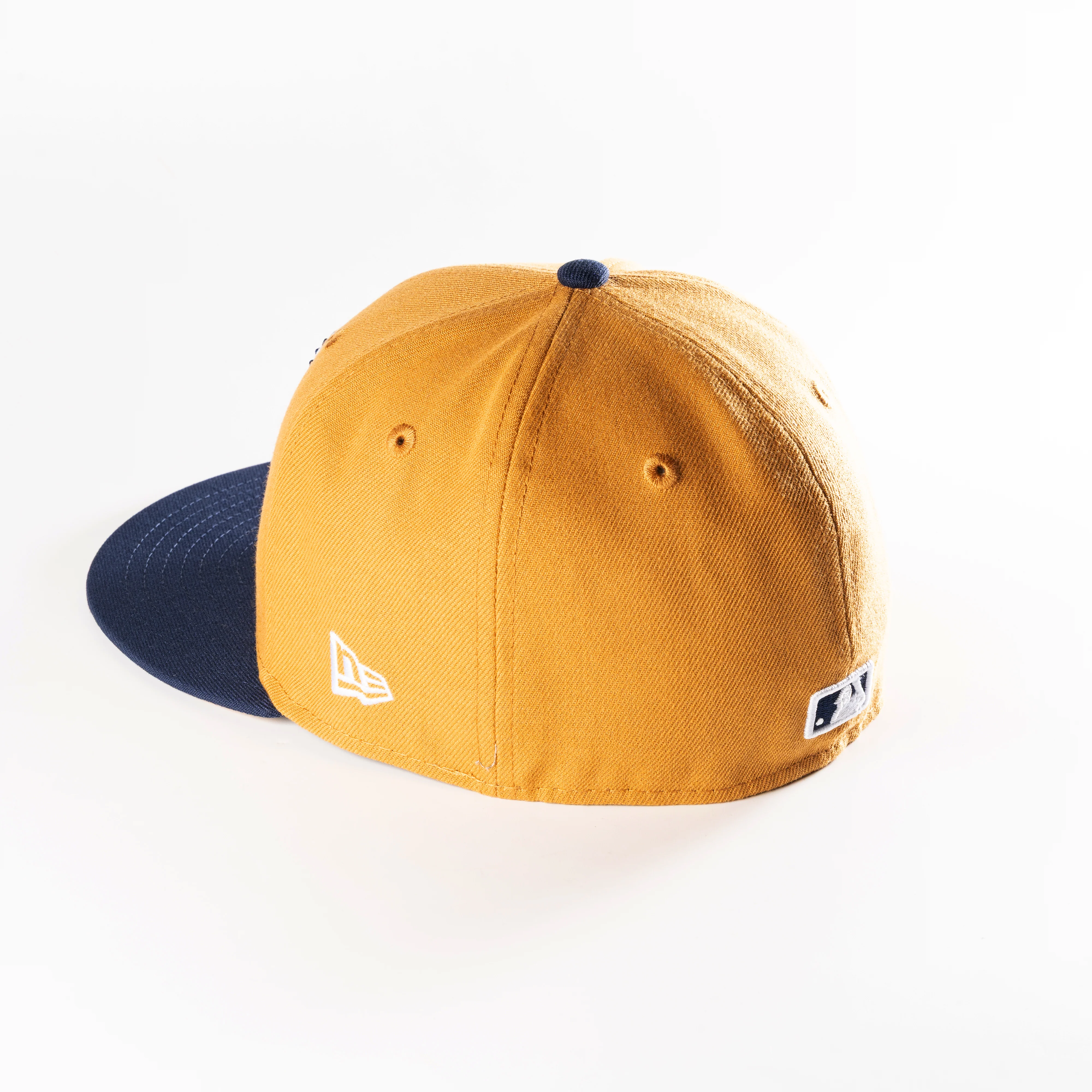 TORONTO BLUE JAYS DOCKSIDE ALE 2025 WORLD SERIES 59FIFTY FITTED HAT - Image 3