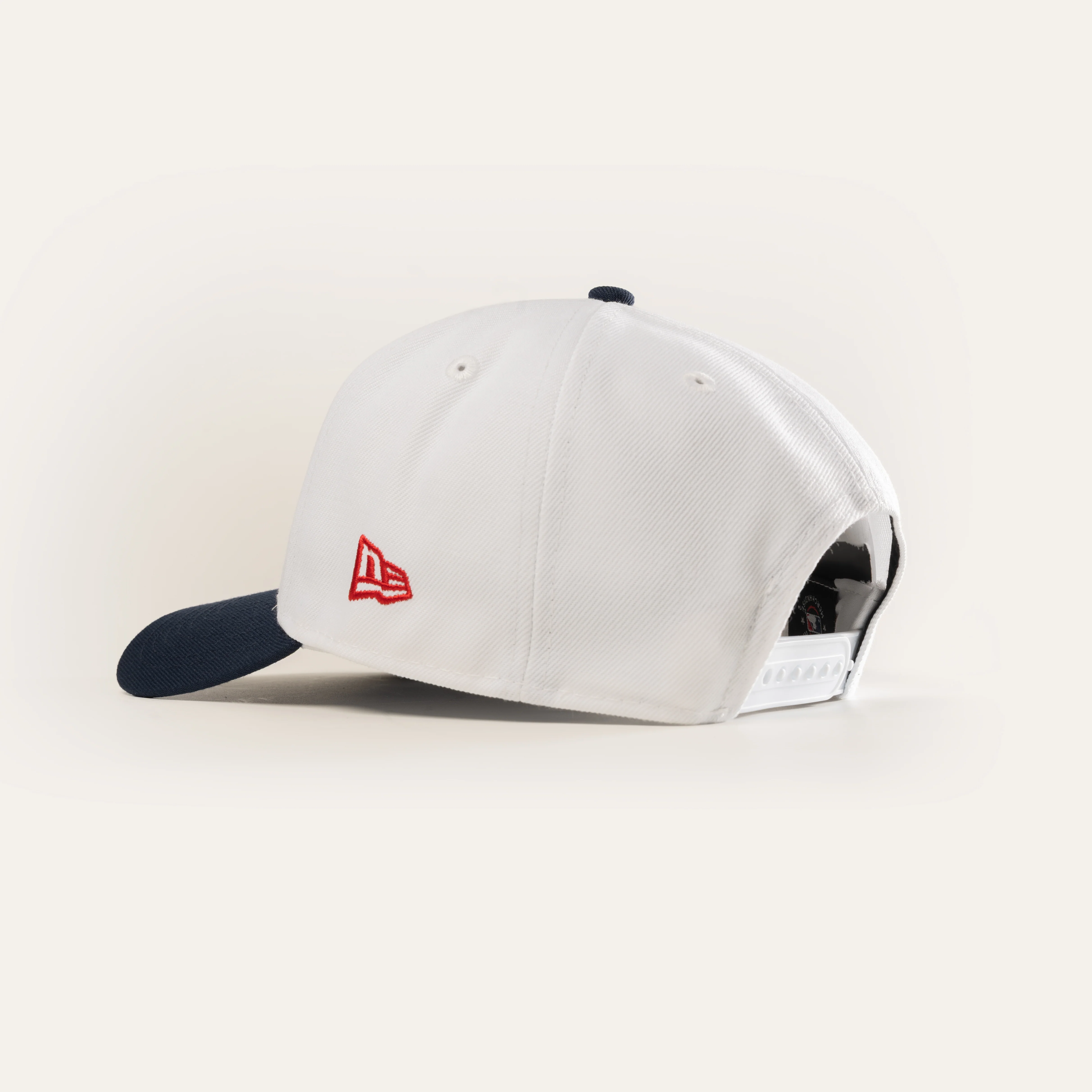 TORONTO BLUE JAYS OPTIC WHITE 2025 WORLD SERIES 9FORTY A-FRAME SNAPBACK HAT - Image 2