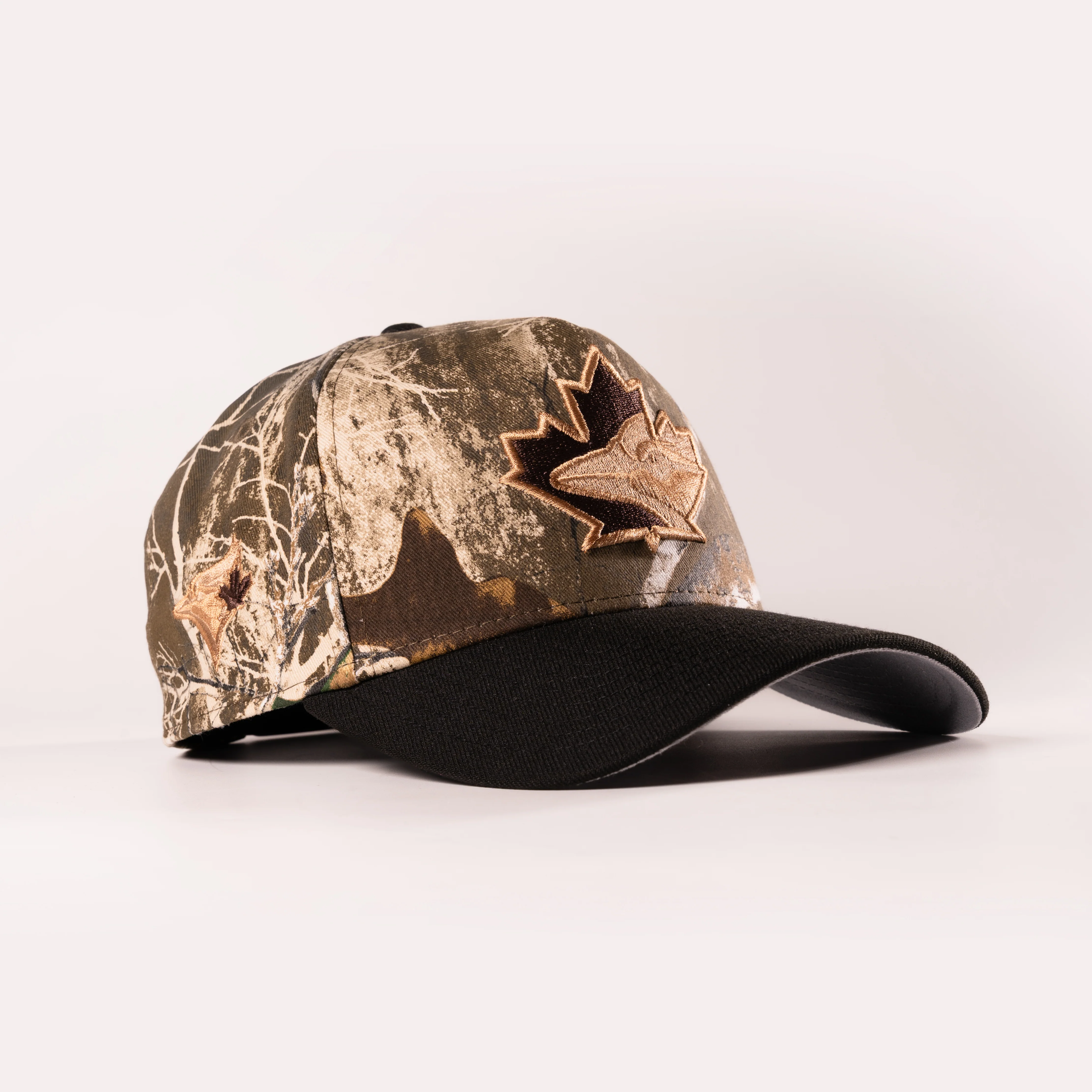 TORONTO BLUE JAYS REALTREE EDGE 9FORTY A-FRAME SNAPBACK HAT