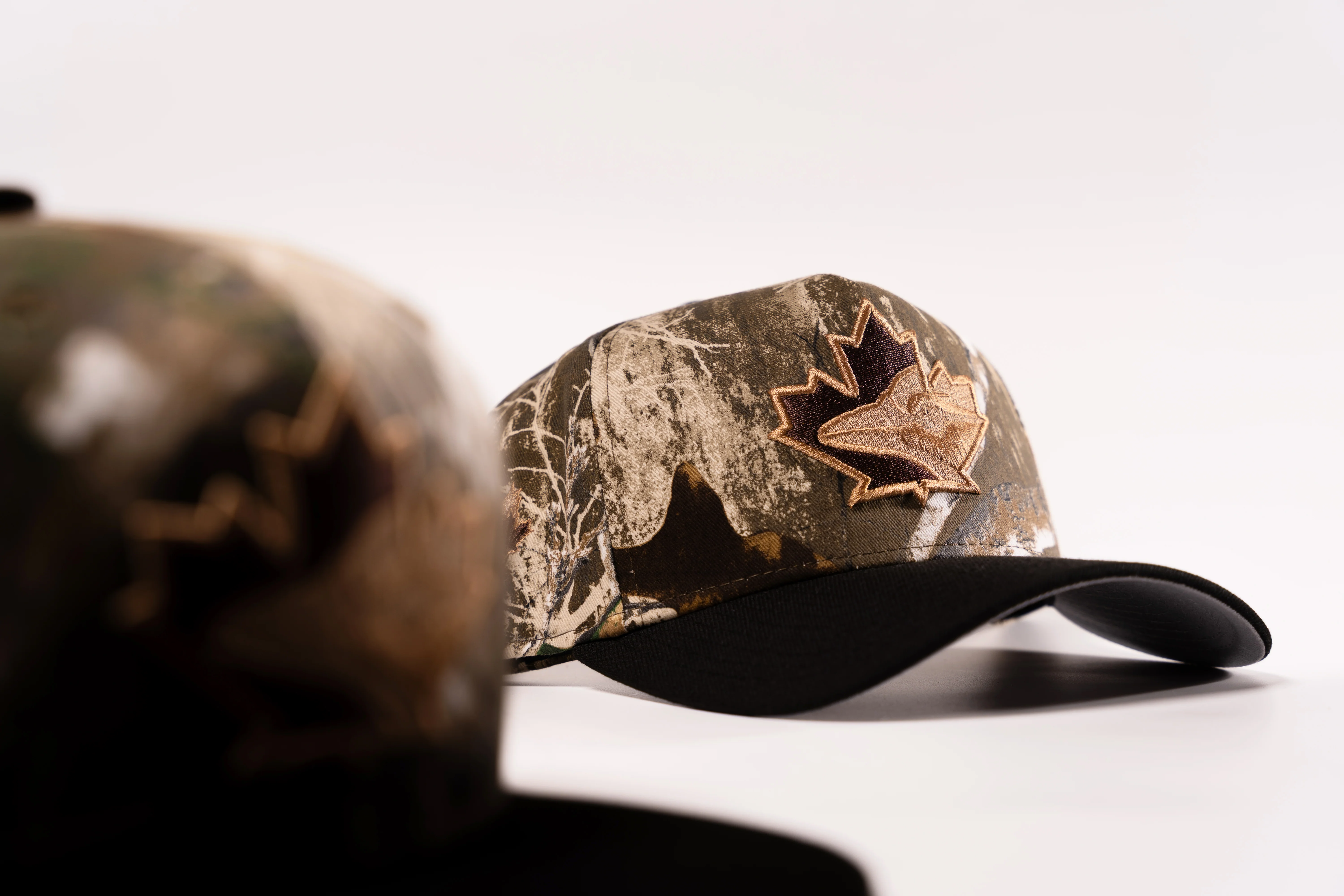 TORONTO BLUE JAYS REALTREE EDGE 9FORTY A-FRAME SNAPBACK HAT - Image 2