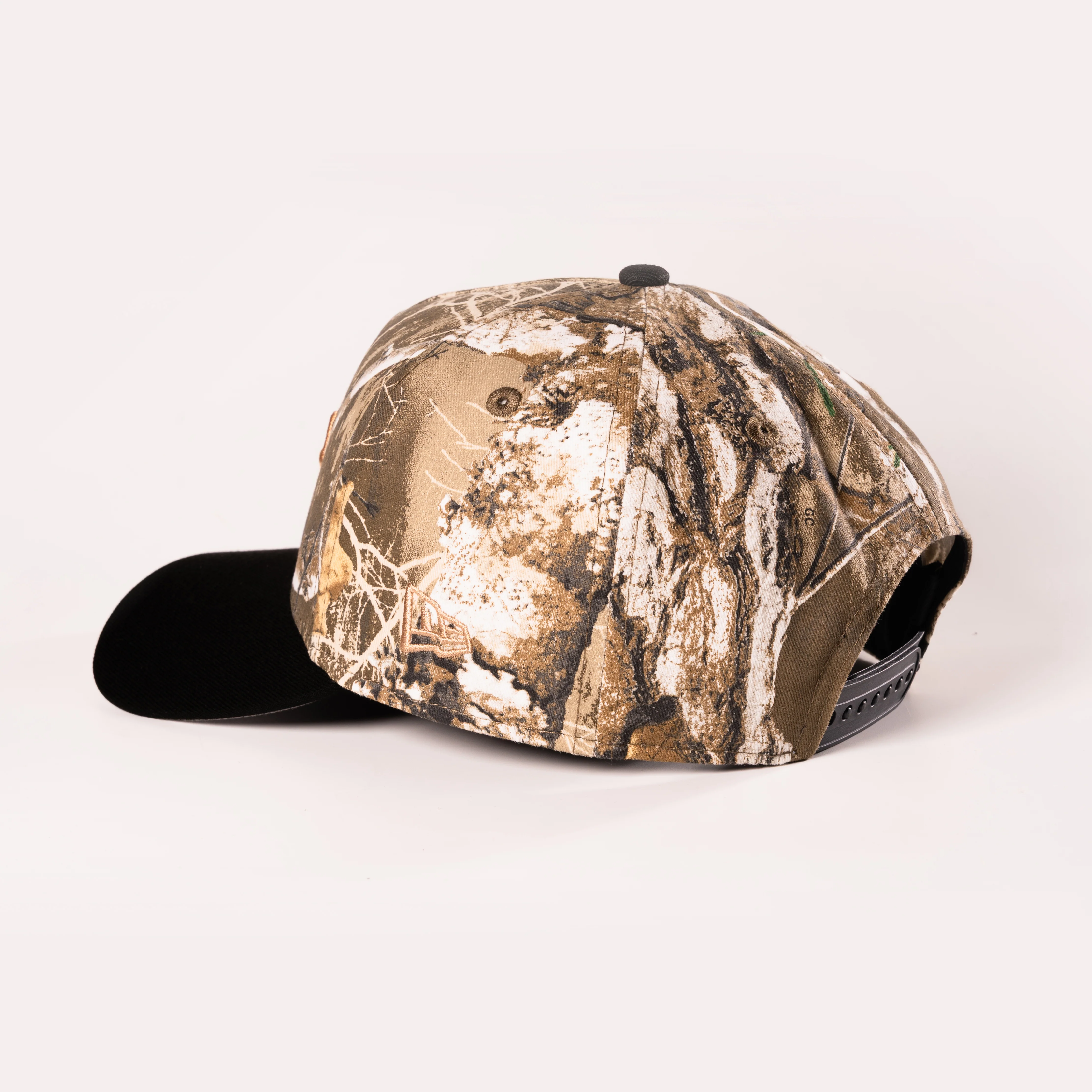 TORONTO BLUE JAYS REALTREE EDGE 9FORTY A-FRAME SNAPBACK HAT - Image 3