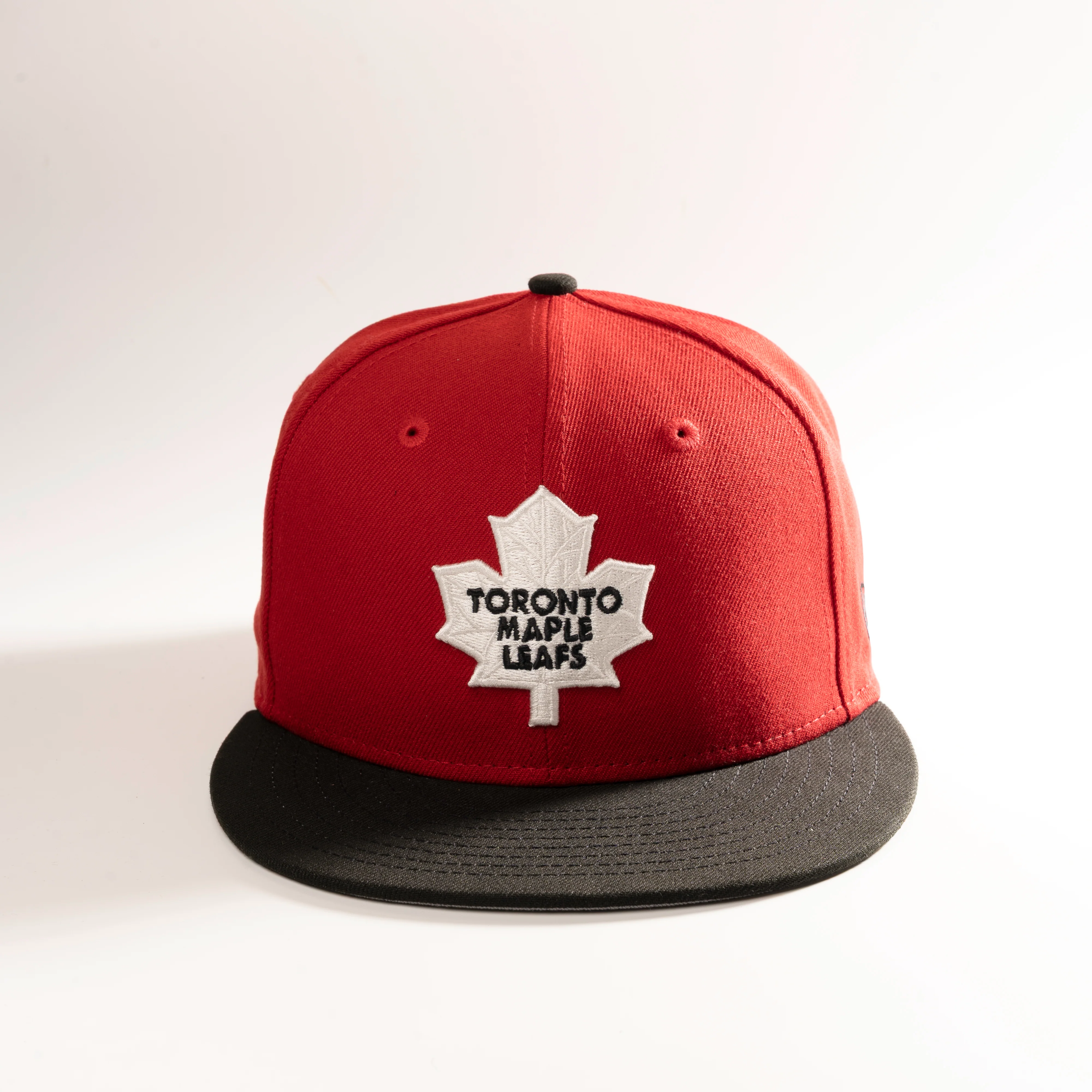 TORONTO MAPLE LEAFS SCARLET 59FIFTY FITTED HAT - Image 2