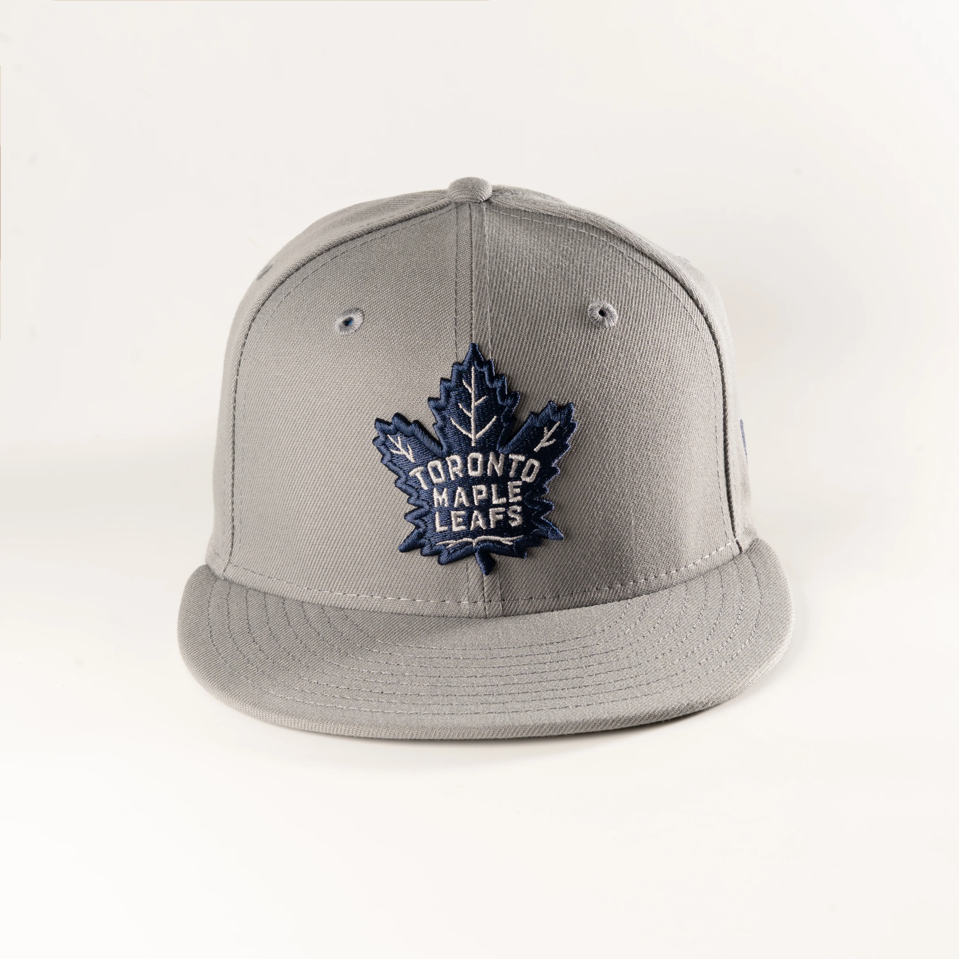 TORONTO MAPLE LEAFS STORM GREY 59FIFTY FITTED HAT - Image 2