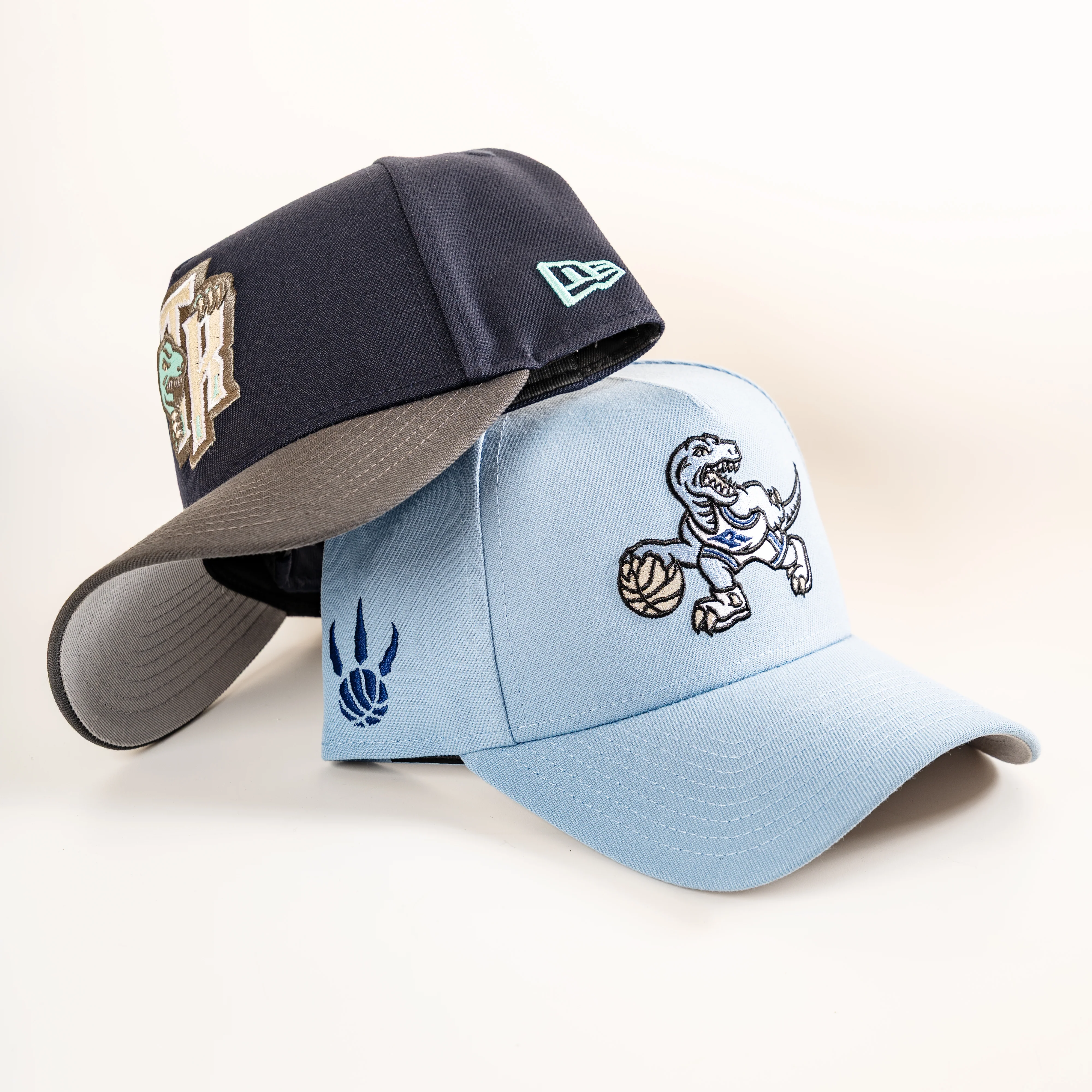 TORONTO RAPTORS HARDWOOD CLASSICS 9FORTY A-FRAME SNAPBACK HAT - Image 4
